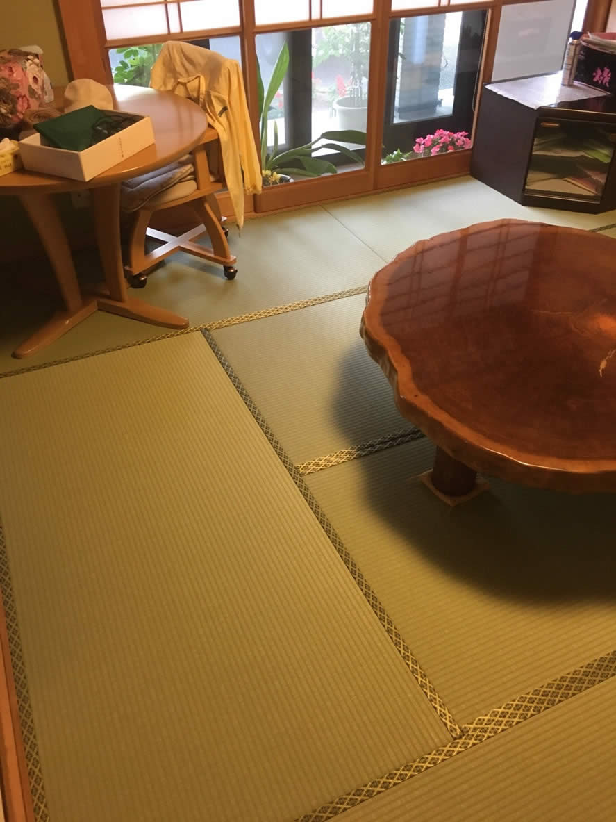 畳張替え